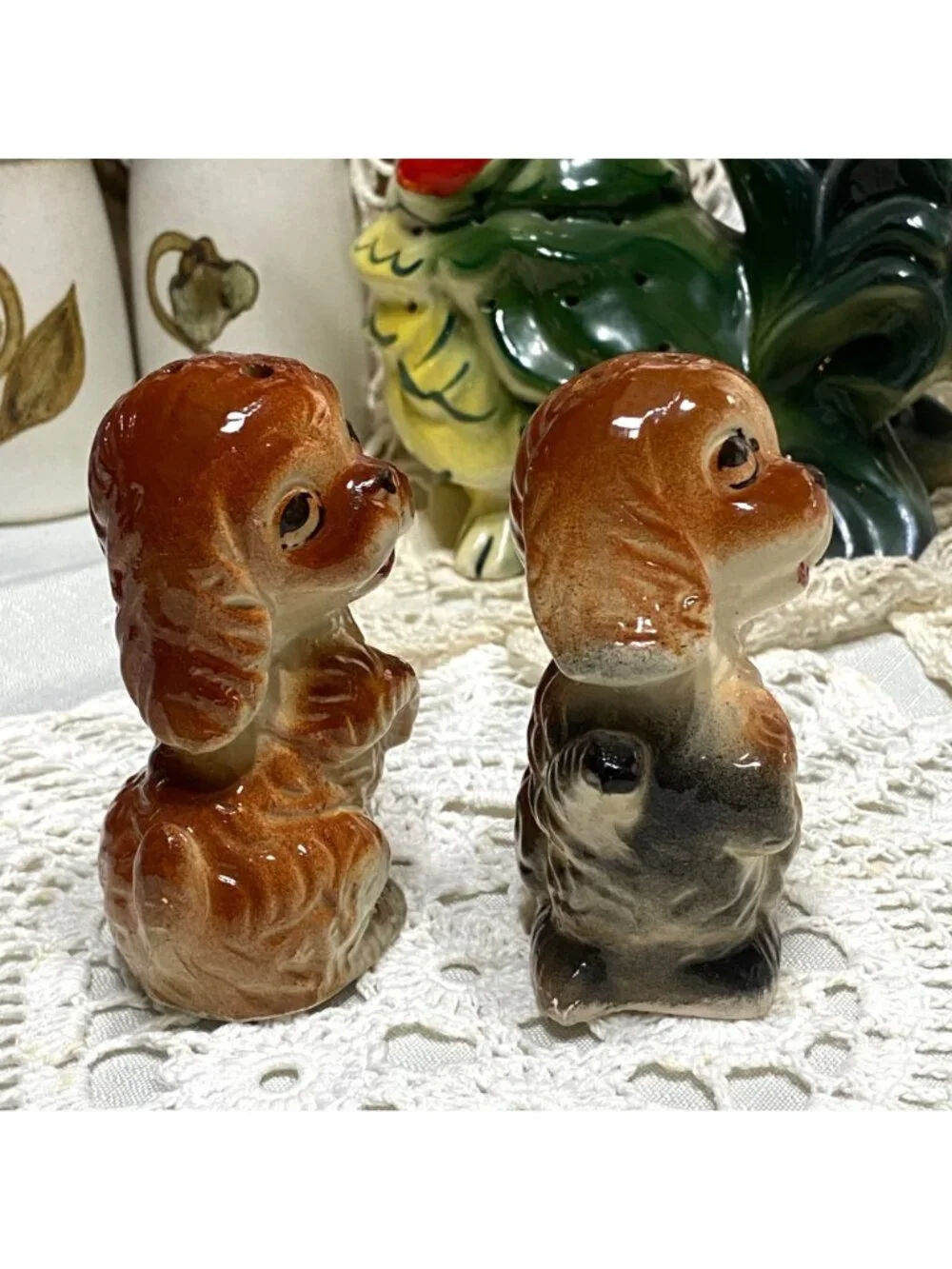 Vtg Begging Cocker Spaniel Mid-Century Salt & Pep Shakers Japan Anthropomorphic